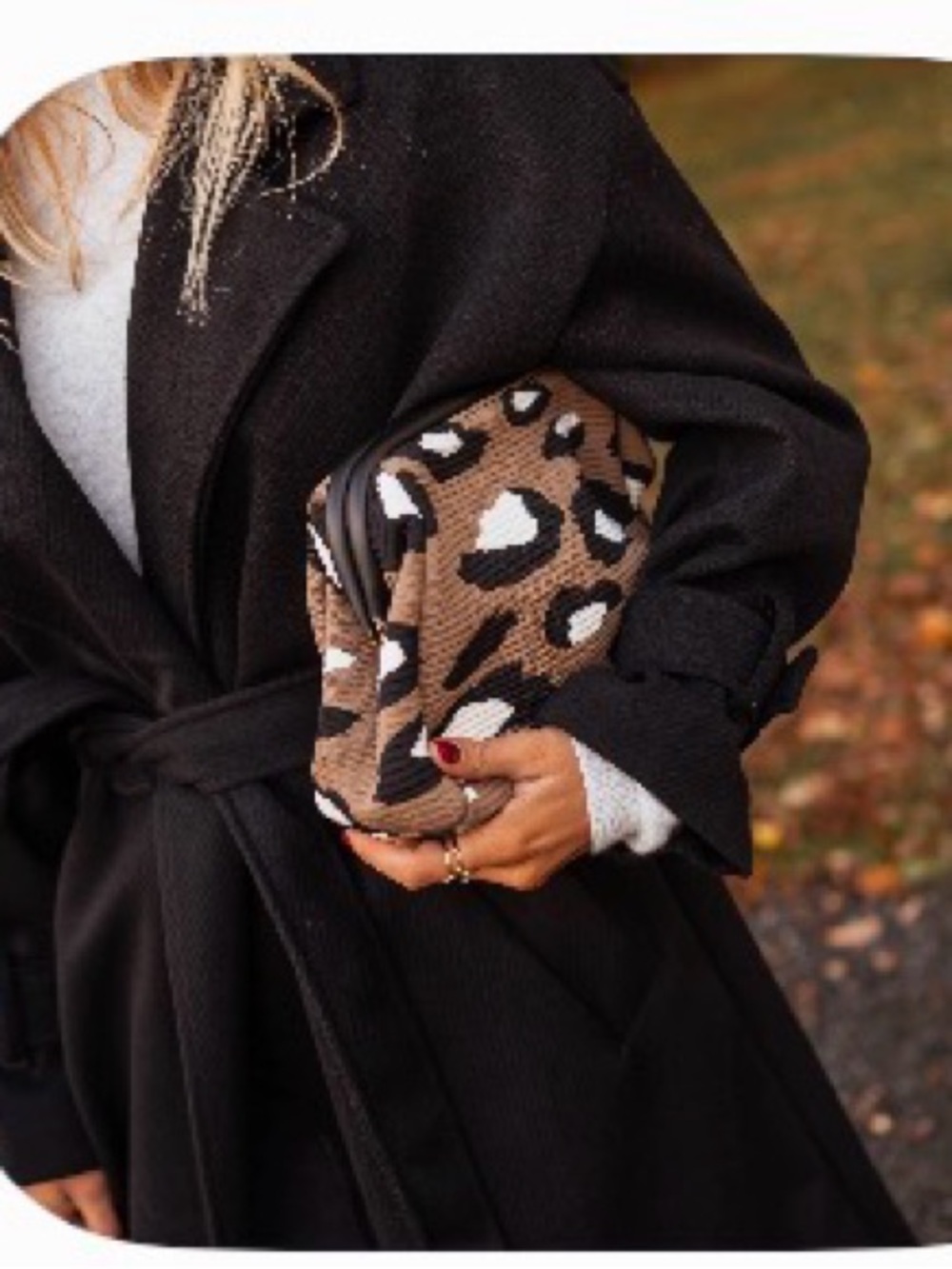 Quilted leopard print crosbody/clutch - Picture 1 of 3